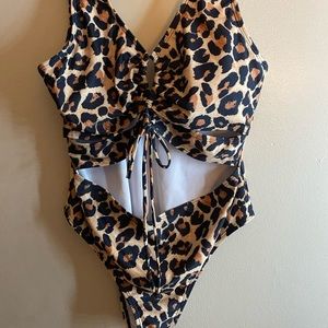 Cheetah swimsuit- never worn